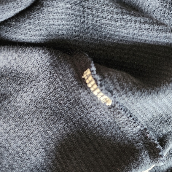 Zara Men’s Navy Blue L/S Thermal Top Size Medium - Picture 5 of 6